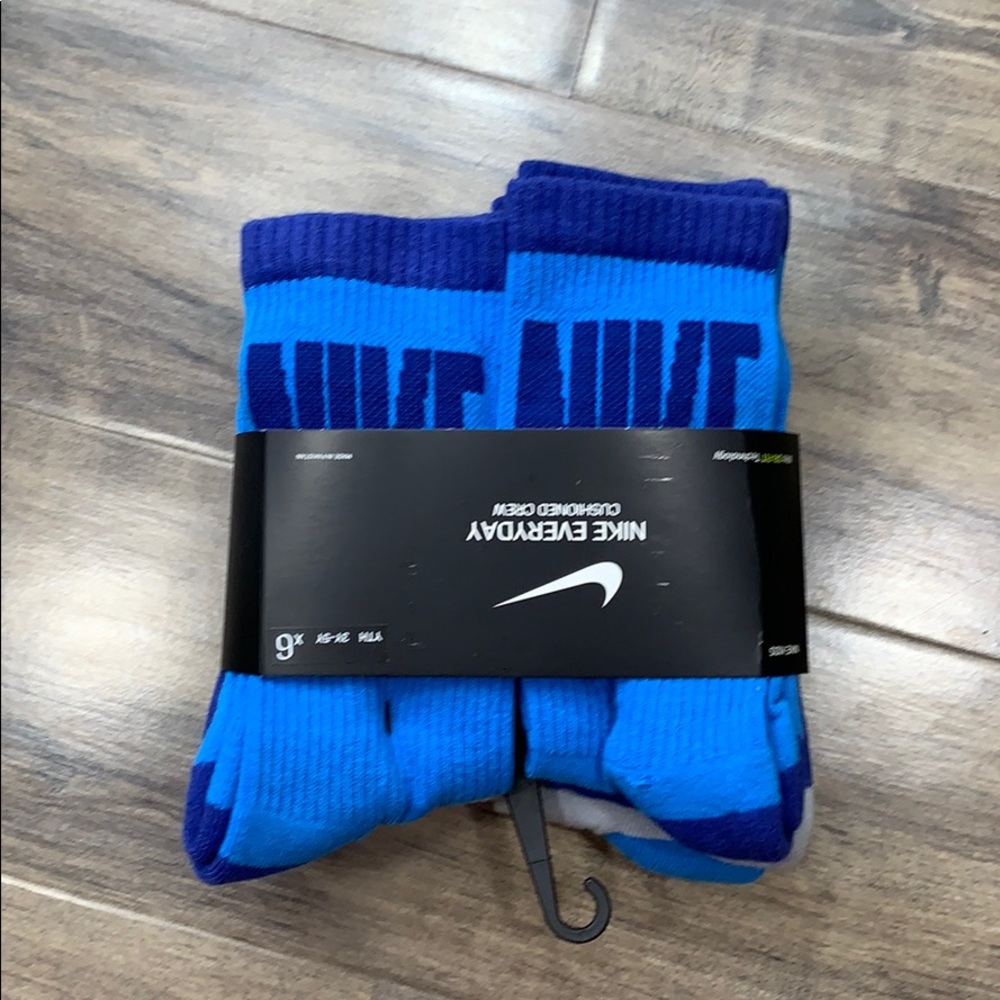 NIKE EVERYDAY CUSHIONED CREW SOCKS YTH 3Y-5Y - Picture 3 of 16